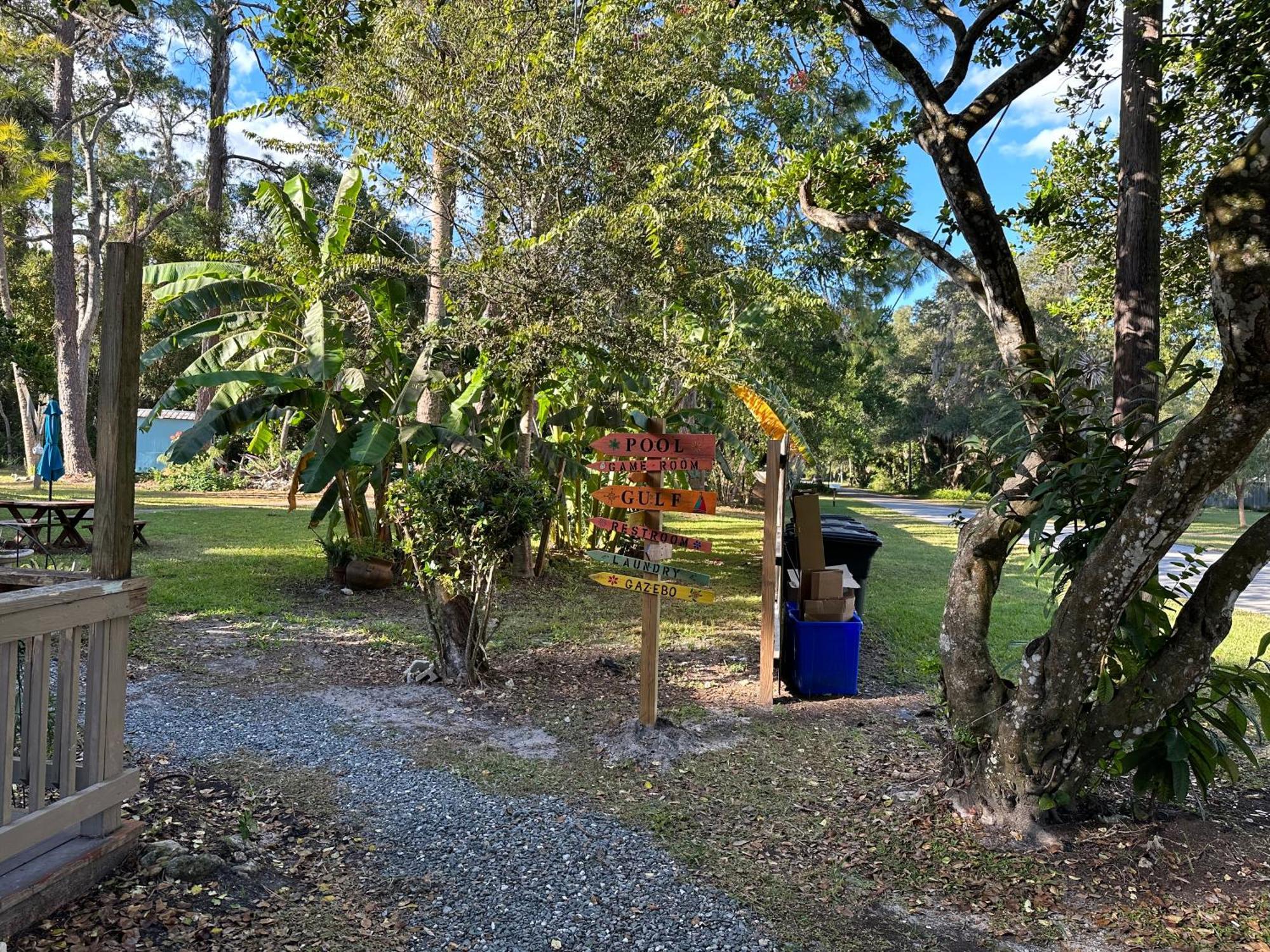 Nature Coast Inn & Cottages Inglis Eksteriør bilde